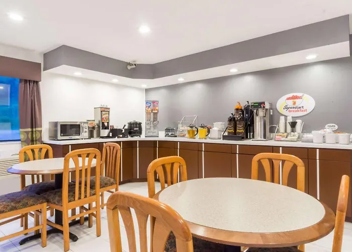 Super 8 By Wyndham Zanesville
