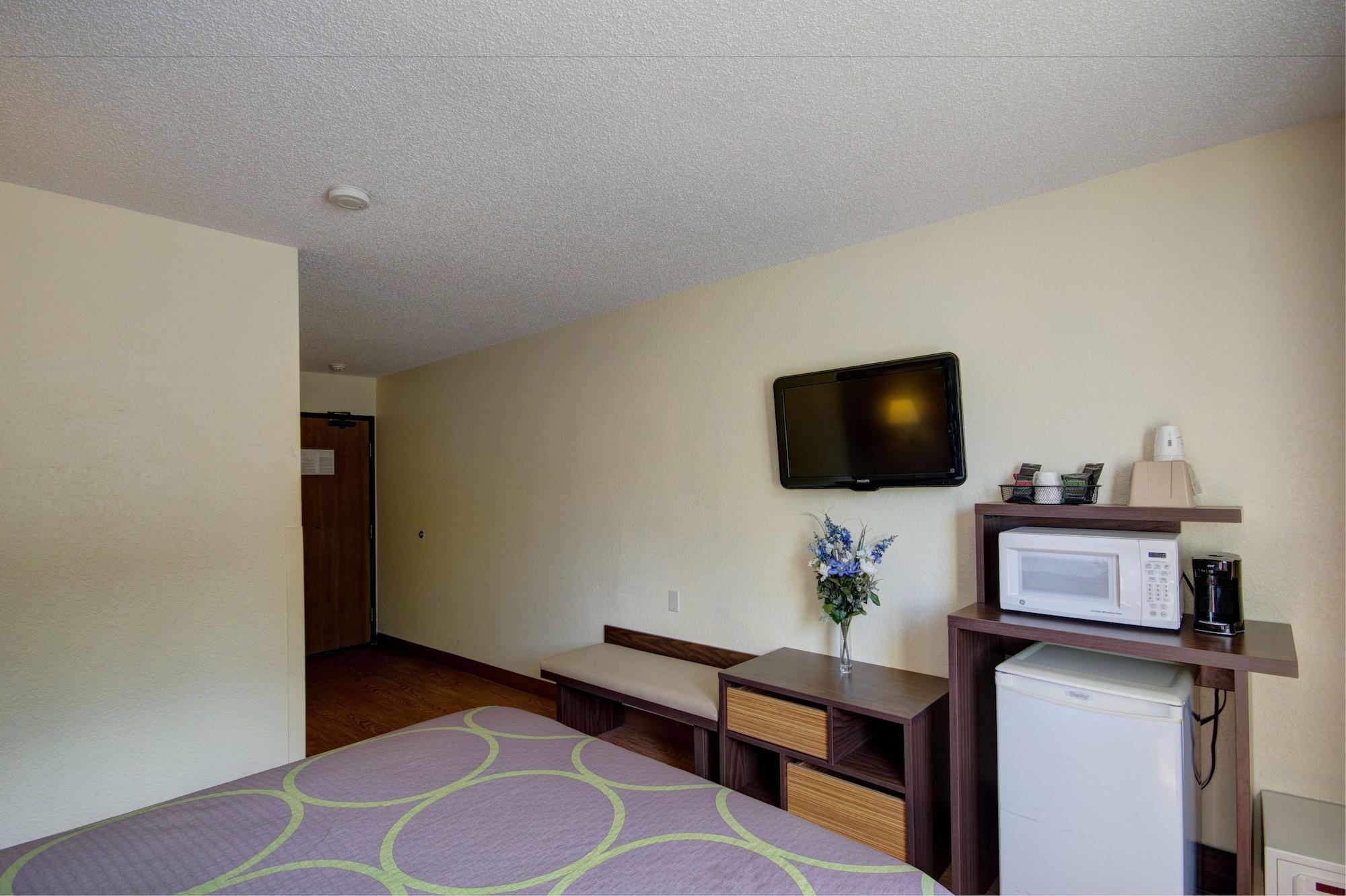 Super 8 By Wyndham Zanesville