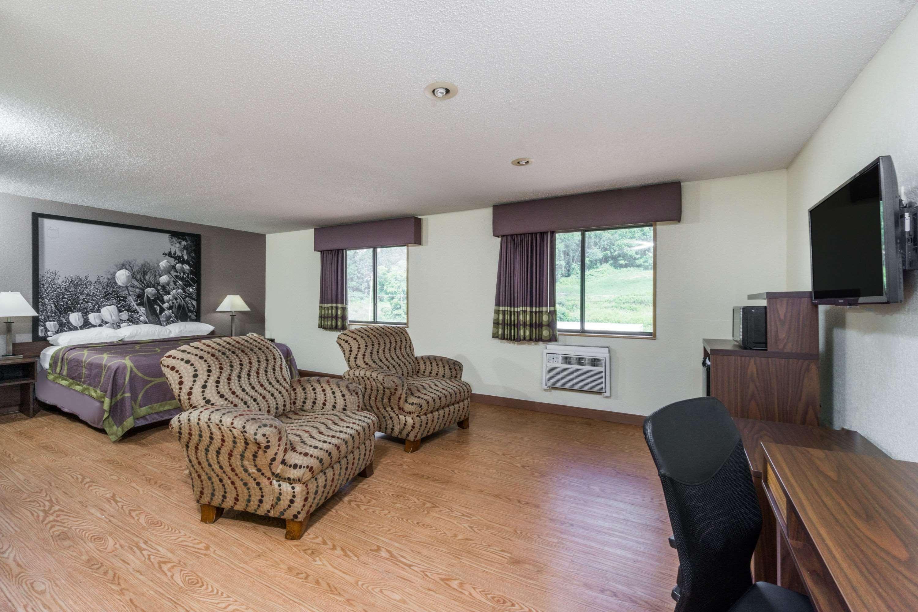 Super 8 By Wyndham Zanesville