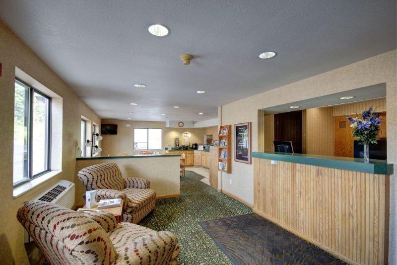 Super 8 By Wyndham Motel